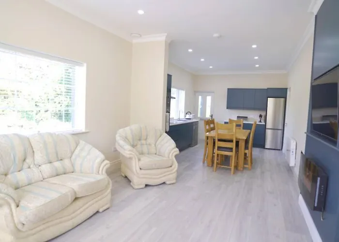 Villa Sunrise On Shores Off Lough Gowna